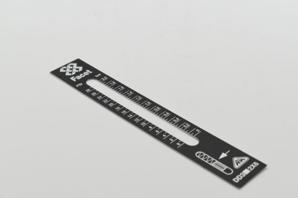 Skala löst 0-2bar eller 0-28PSI med Facet-AH logga