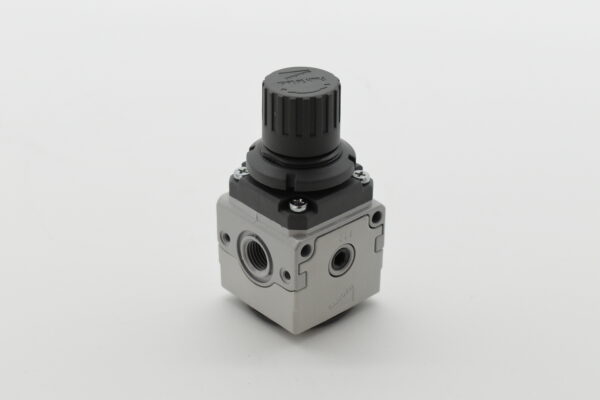 Regulator 1/4" MC104-R00 utan skruv